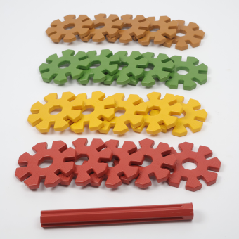 Spielzeug aus recyceltem Kunststoff, geeignet für Kinder ab 2 Jahren Spielzeug aus recyceltem Kunststoff, geeignet für Kinder ab 2 Jahren