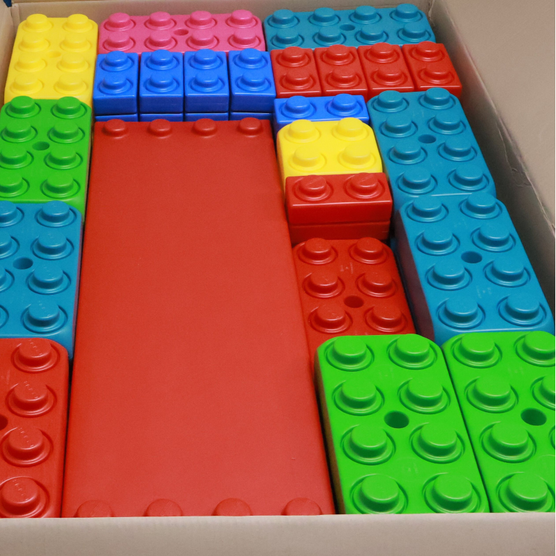 Set met blokken ESDA, Complete set XL blokken, XL blokken. Nieuwe ESDA blokken. Set met blokken ESDA, Complete set XL blokken, XL blokken. Nieuwe ESDA blokken.
