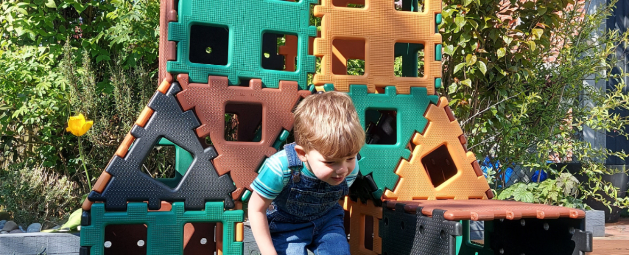 Draußen spielen ist gut für Kinder!
