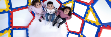 Eine neue Art zu bauen und zu spielen mit dem XL Polydron Geo Dome